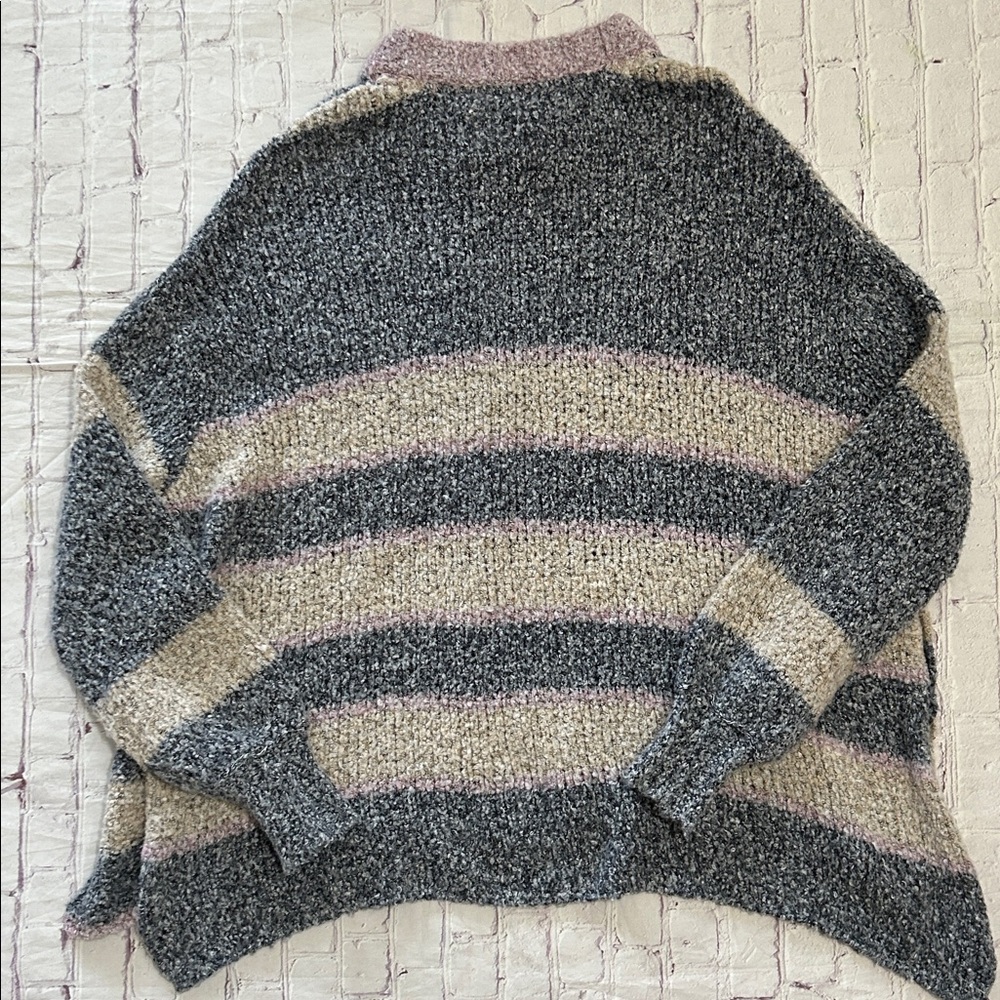 Free People BRB Striped Oversized Cozy Knit Tunic Sweater Side Slits Size Medium - Picture 7 of 9